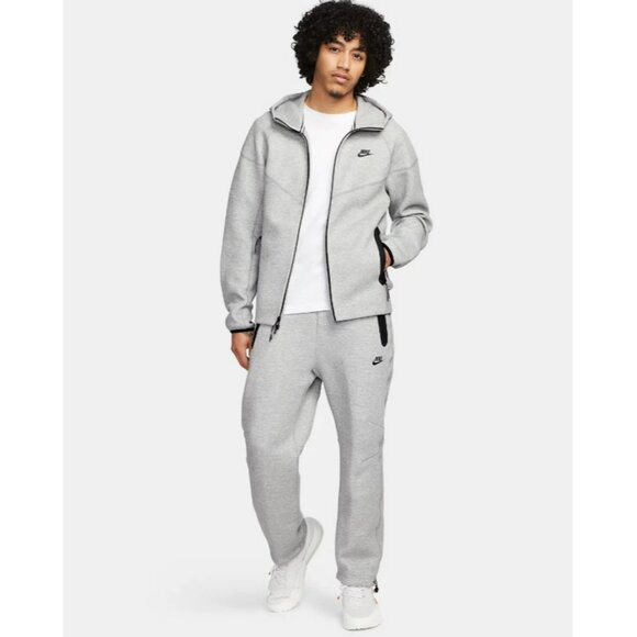 Nike Sportswear Tech Fleece Full-Zip Hoodie Size Large Heather Grey FB7921-063 - Picture 2 of 5